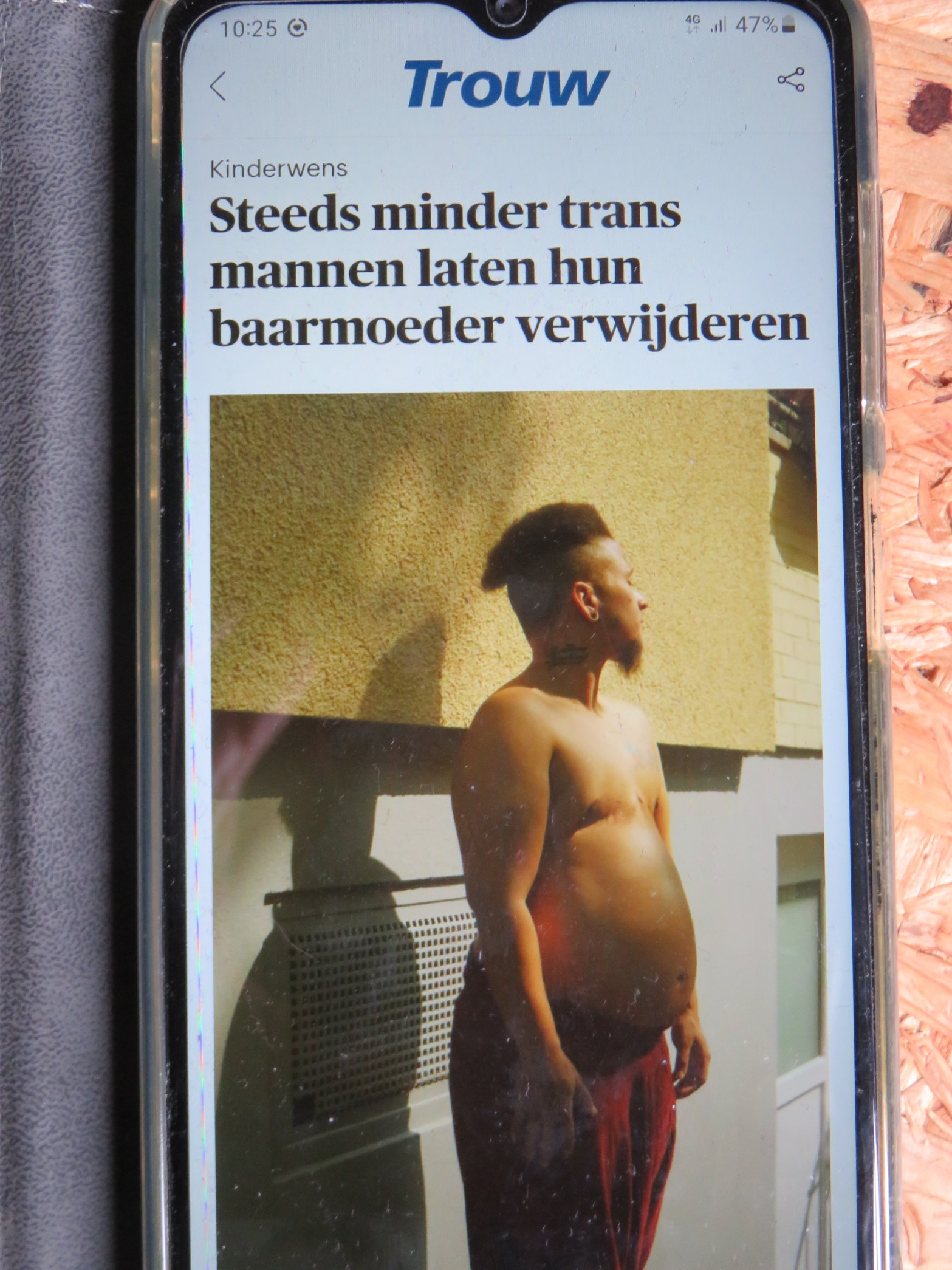 Steeds minder trans mannen laten hun baarmoeder verwijderen